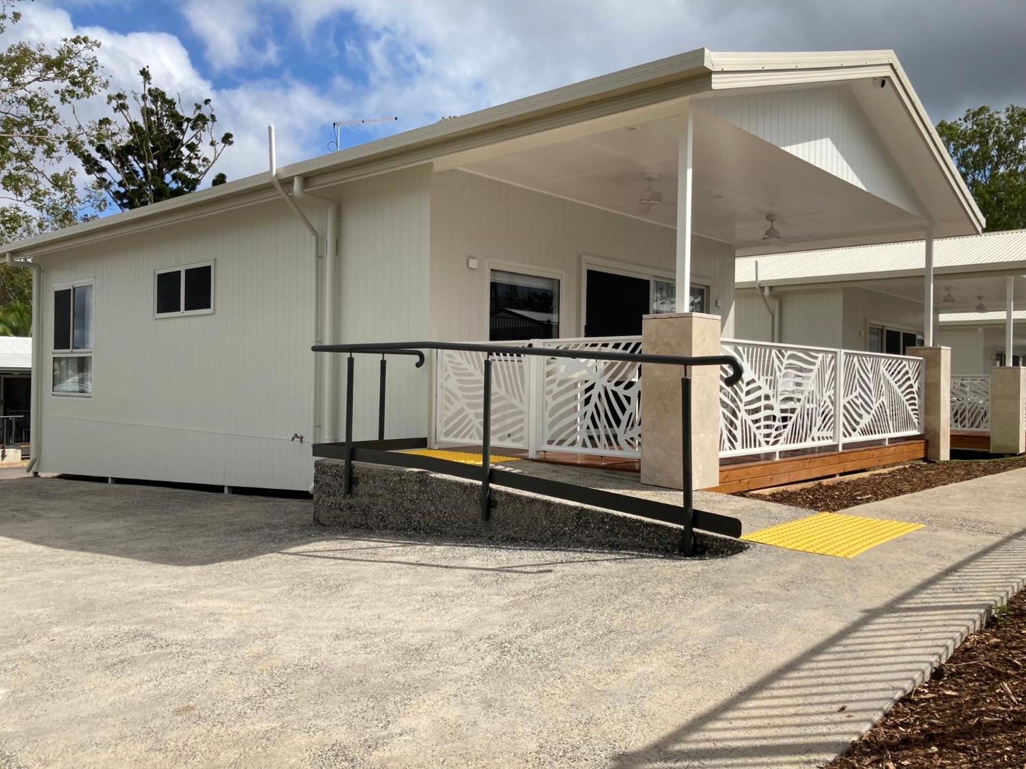 Lake Tinaroo Holiday Park Exterior photo